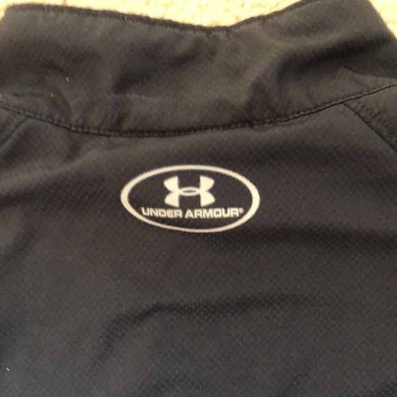 GQ Under Armour large - Picture 7 of 8